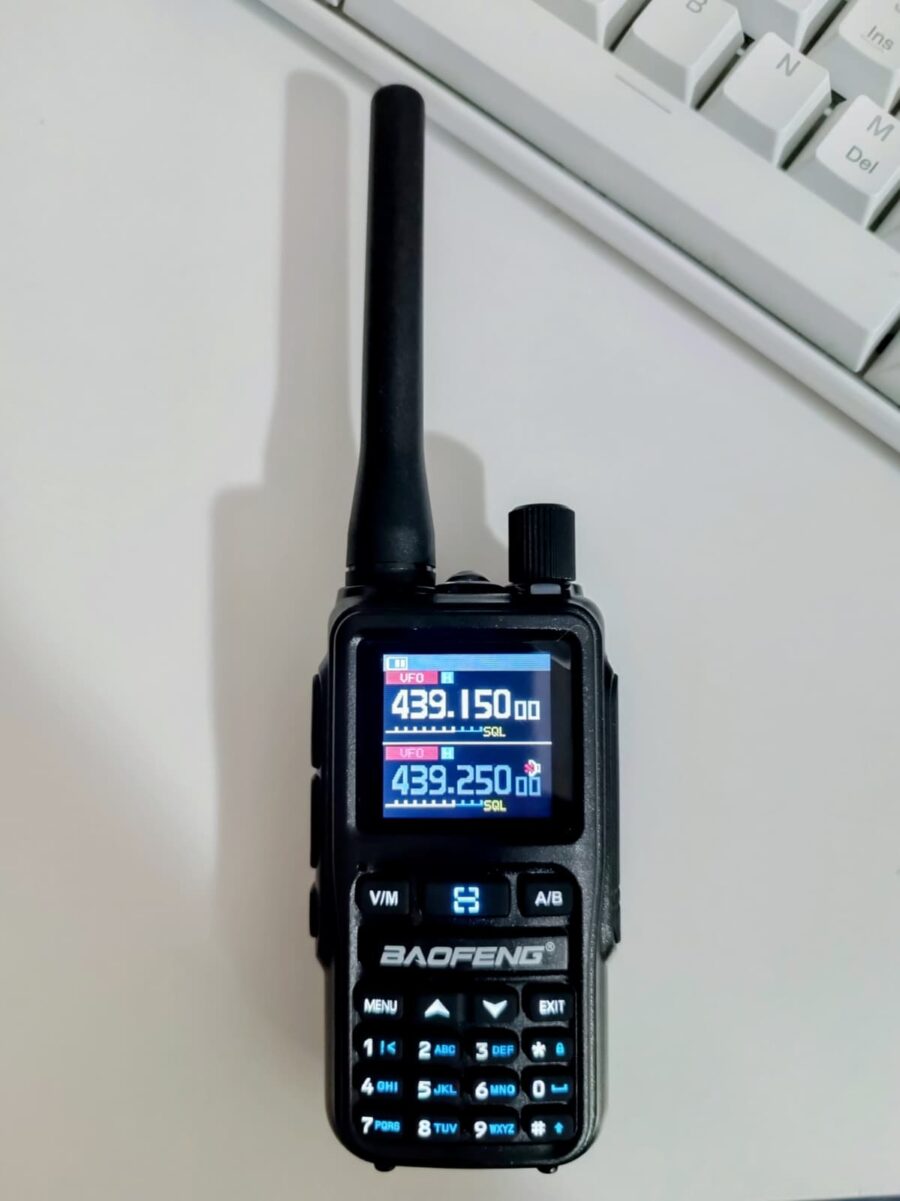 BAOFENG UV-5R MINI MULTIBAND/BLUETOOTH